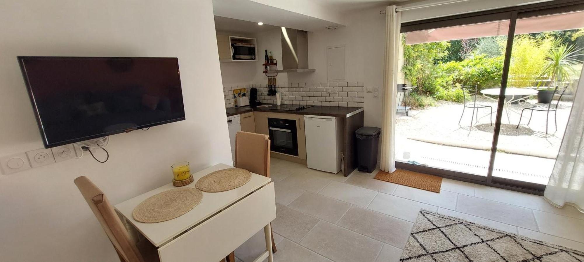Myluberon-Appartement Au Pied Du Luberon Lauris Bagian luar foto