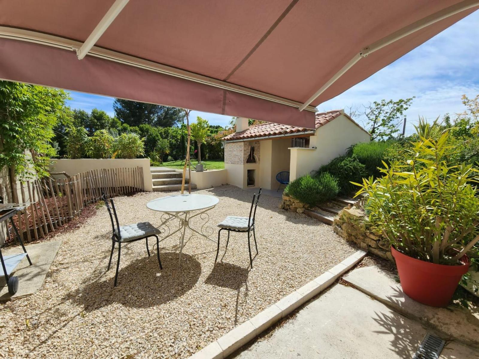 Myluberon-Appartement Au Pied Du Luberon Lauris Bagian luar foto